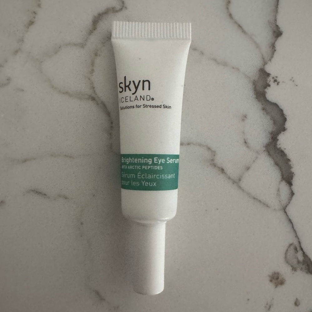 🌸5/$25🌸 Skyn Iceland brightening eye serum